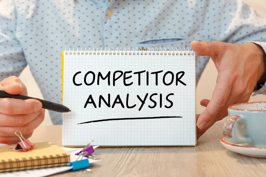 Come Analizzare i Competitor sui Social - Guida Pratica