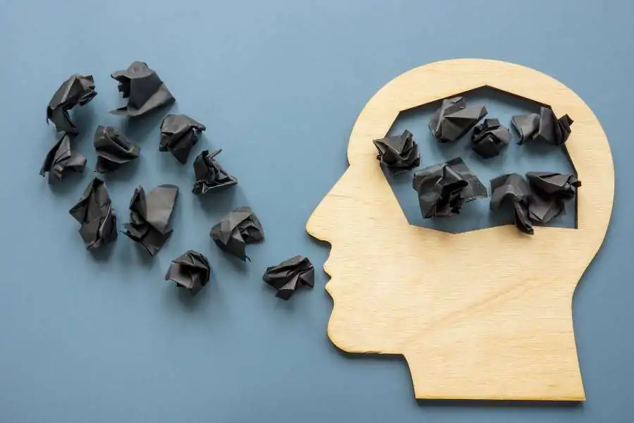 Come Rispondere ai Commenti Negativi sui Social